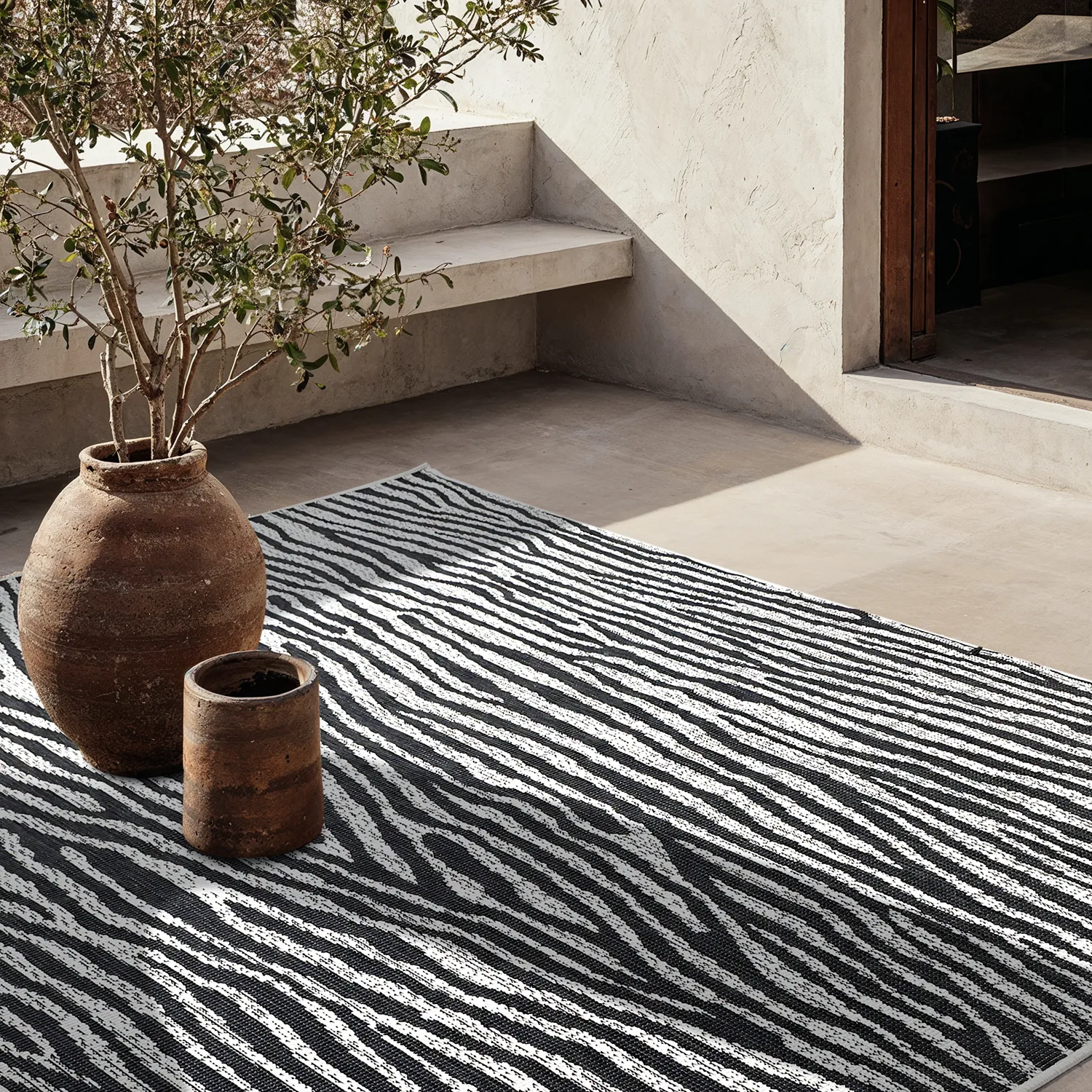 Vloerkleden voor binnen en buiten - utomhusmatta - Vaura (zwart/wit)