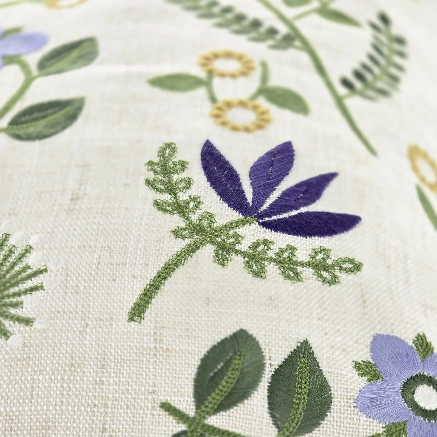 Kussensloop - Esbo Embroidered Cushion Cover (multi)