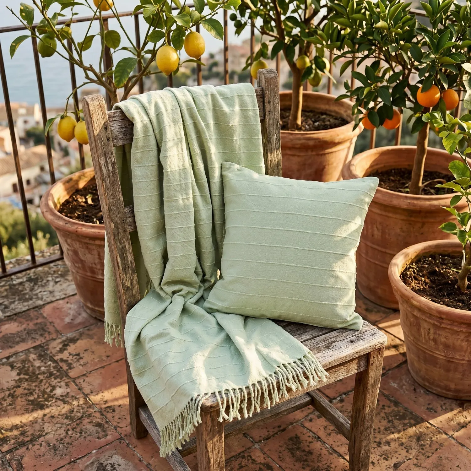 Kussensloop - Nalani cotton cushion cover (lichtgroen)