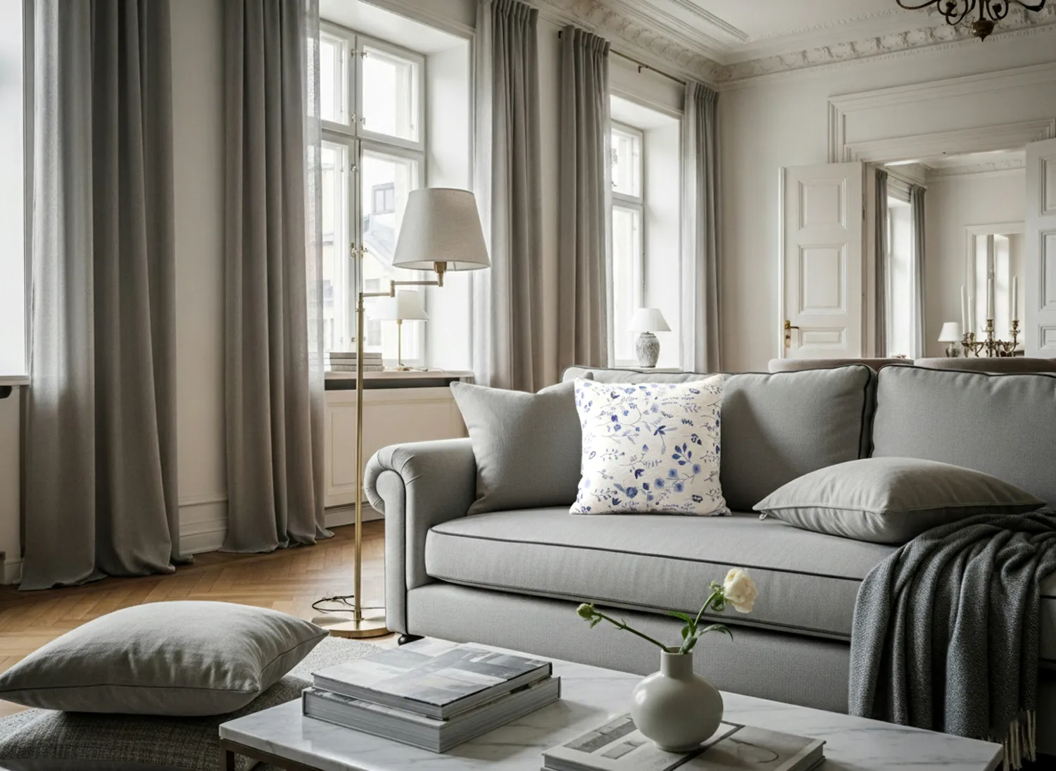 Kussensloop - Stavanger Embroidered Cushion Cover (multi)