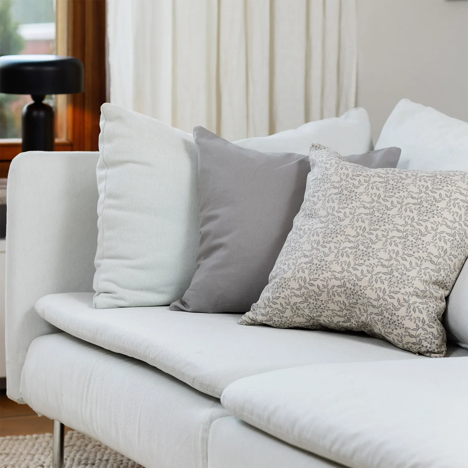 Kussensloop x 2 - Lilja (grijs)