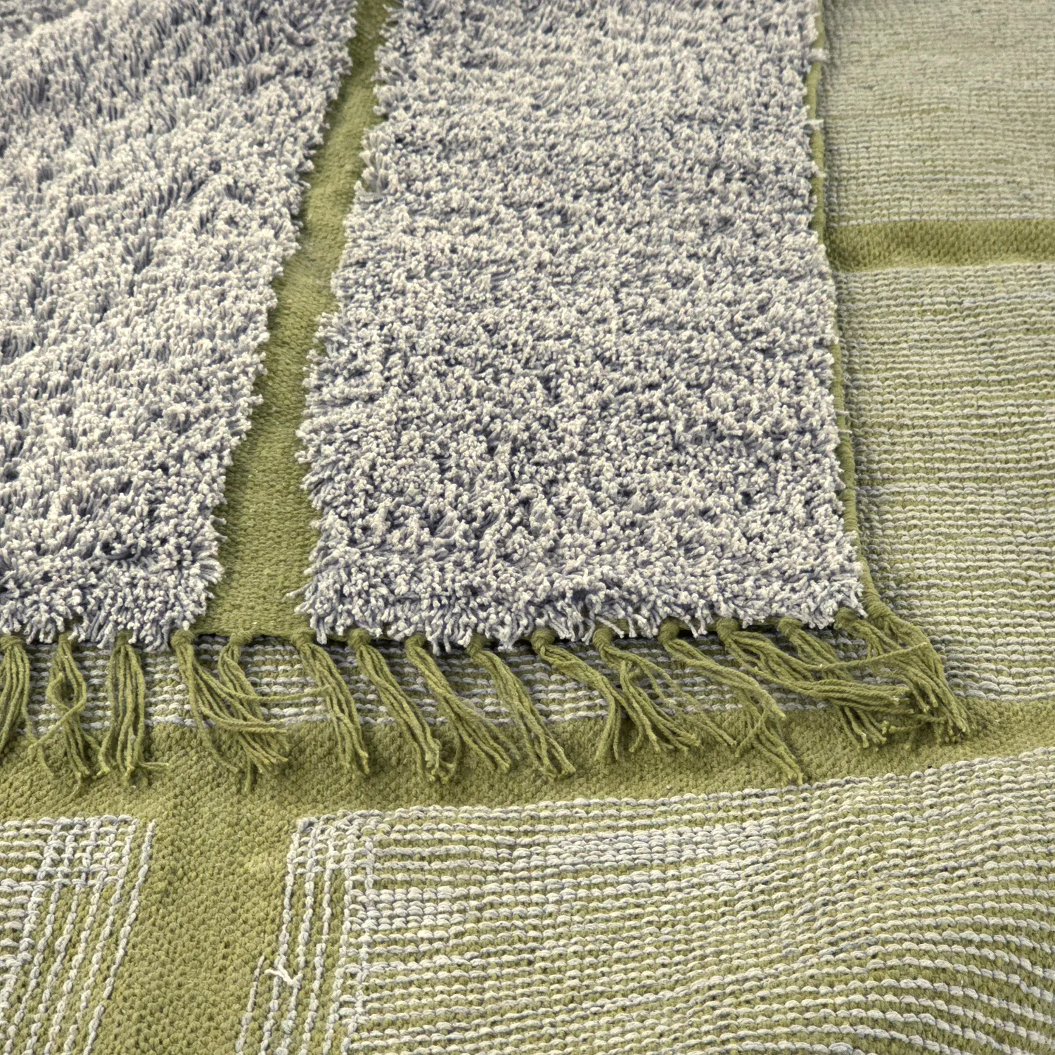Hoogpolig vloerkleed - Lindley Natural Cotton Shaggy (grijs/groen)