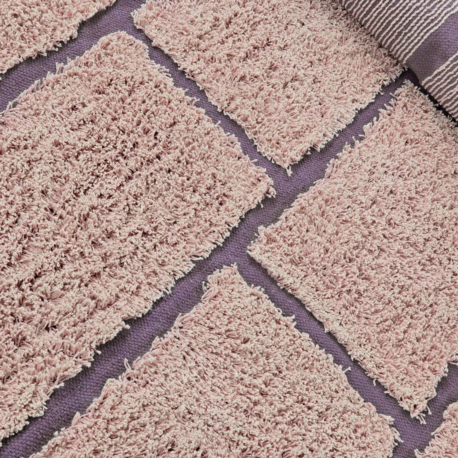 Hoogpolig vloerkleed - Lindley Natural Cotton Shaggy (roze/paars)