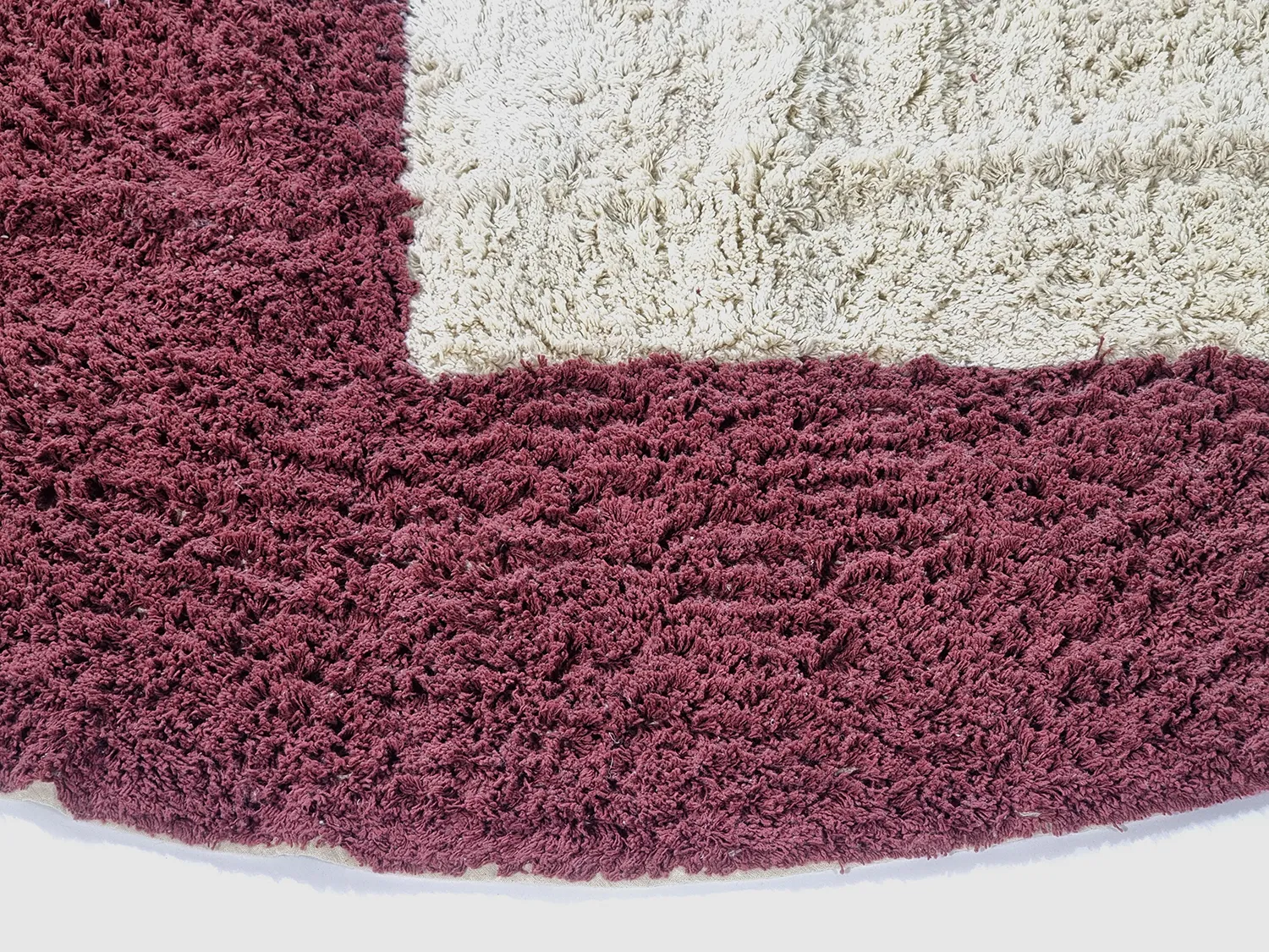 Ronde vloerkleden - Ricco Natural Cotton Shaggy (offwhite/bordeaux)