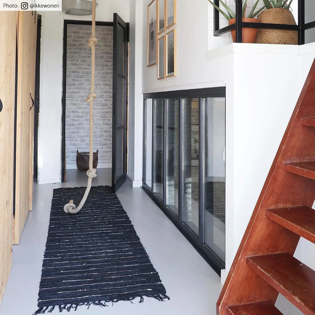 Voddenkleed - Nordal Design (zwart - 100% leer)