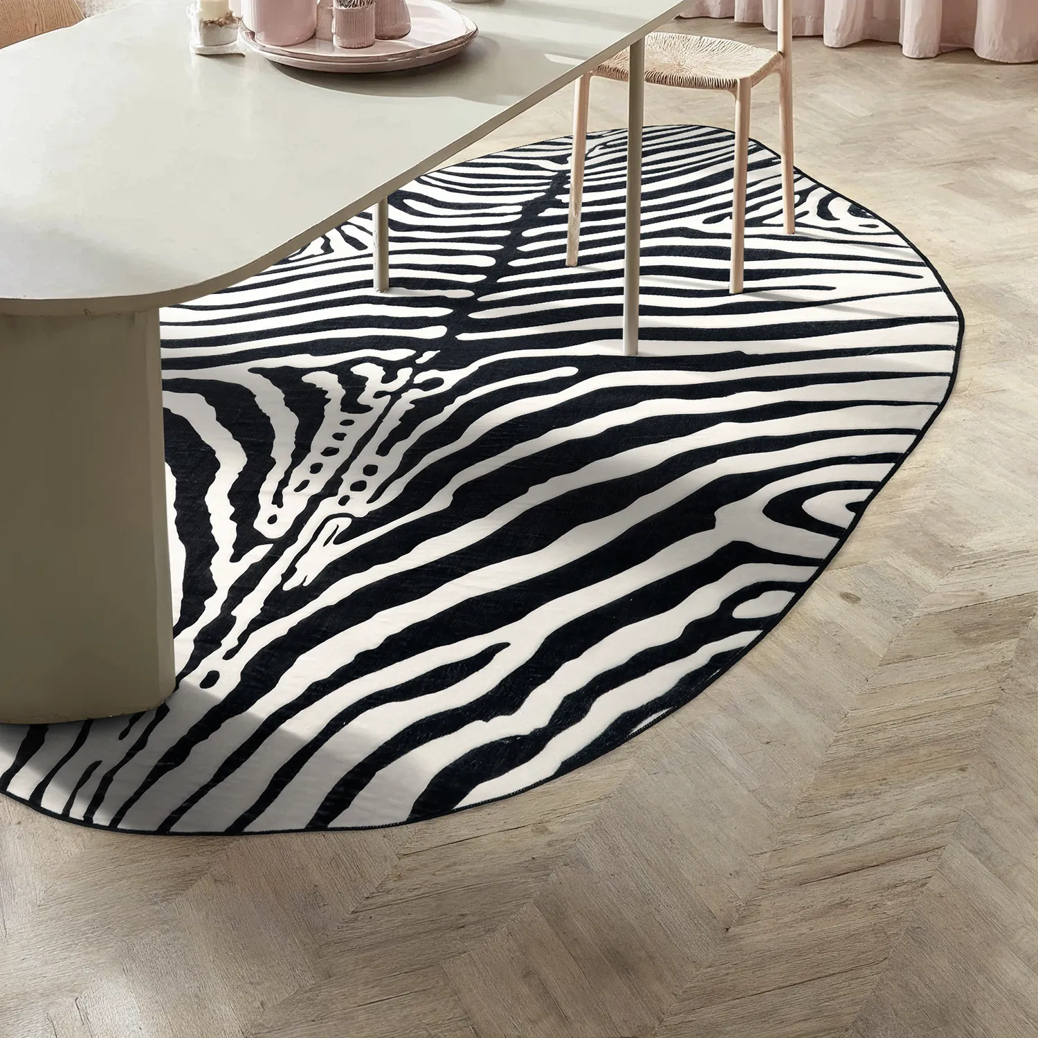 Rond Wilton-vloerkleed met golvende rand - Zebra (zwart/wit)