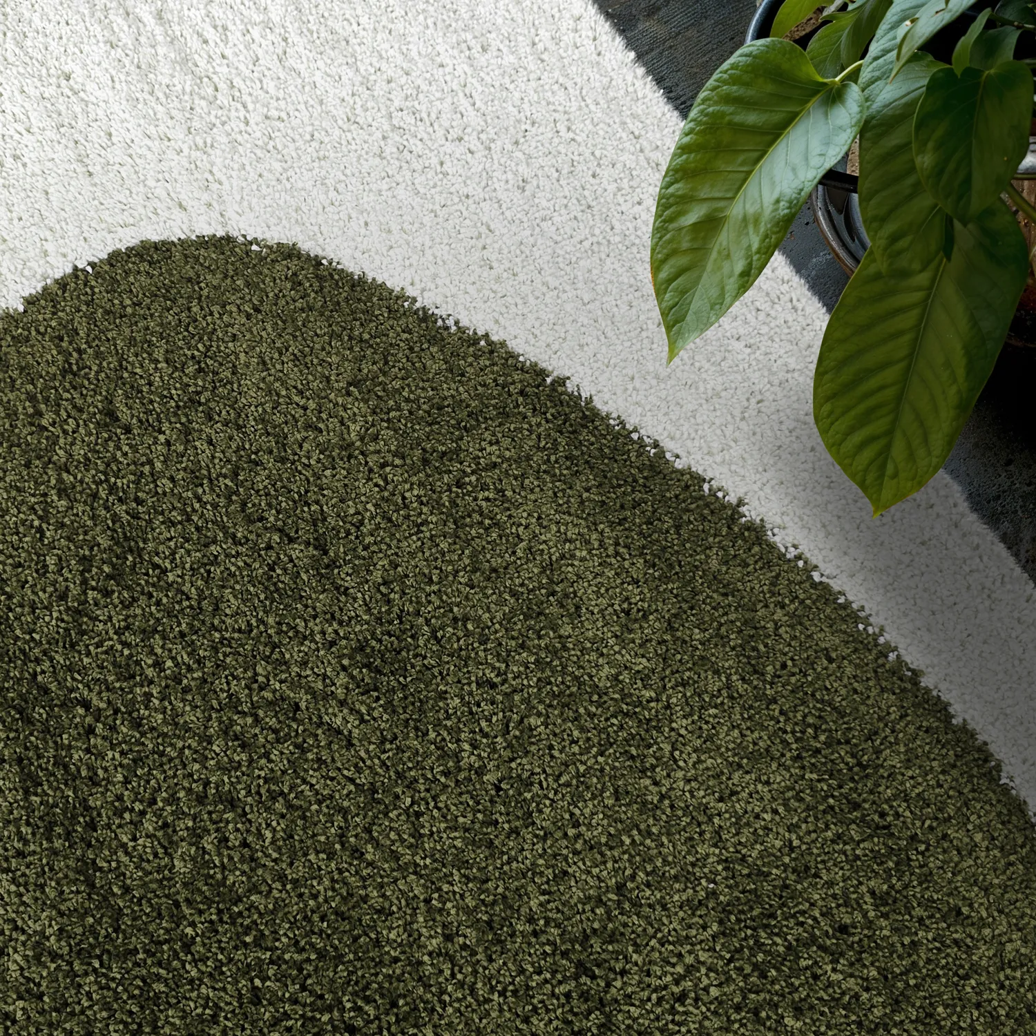 Hoogpolig vloerkleed - Sanghar (wit/oranje/groen)