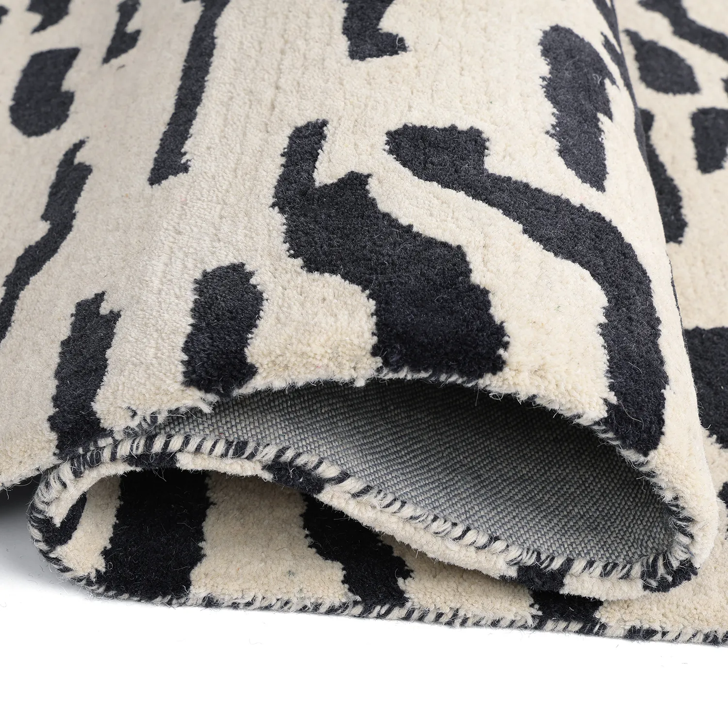 Hoogpolig vloerkleed - Zebra Tufted Wool Premium (wit/zwart)