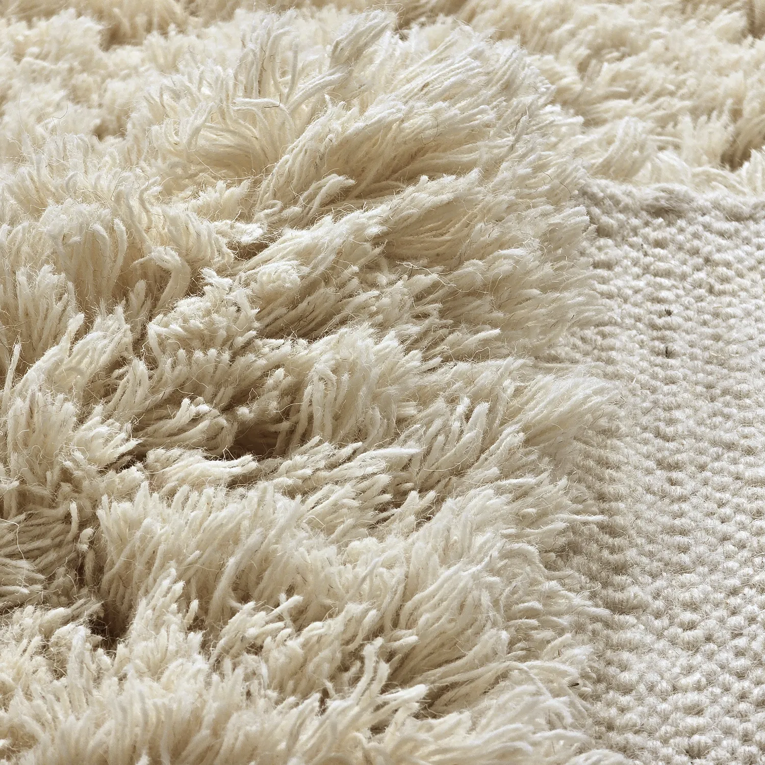 Hoogpolig vloerkleed - Fassale Hand Woven Wool Shaggy (room)