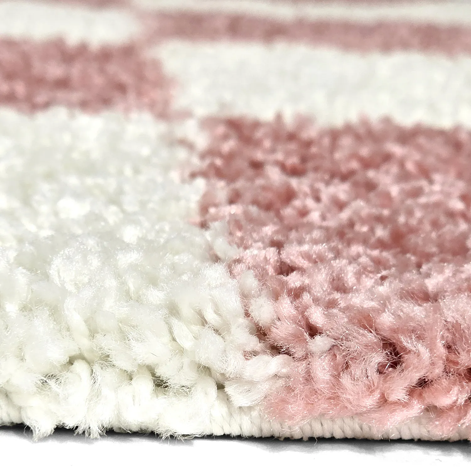 Hoogpolig vloerkleed - Gordes (roze/wit)