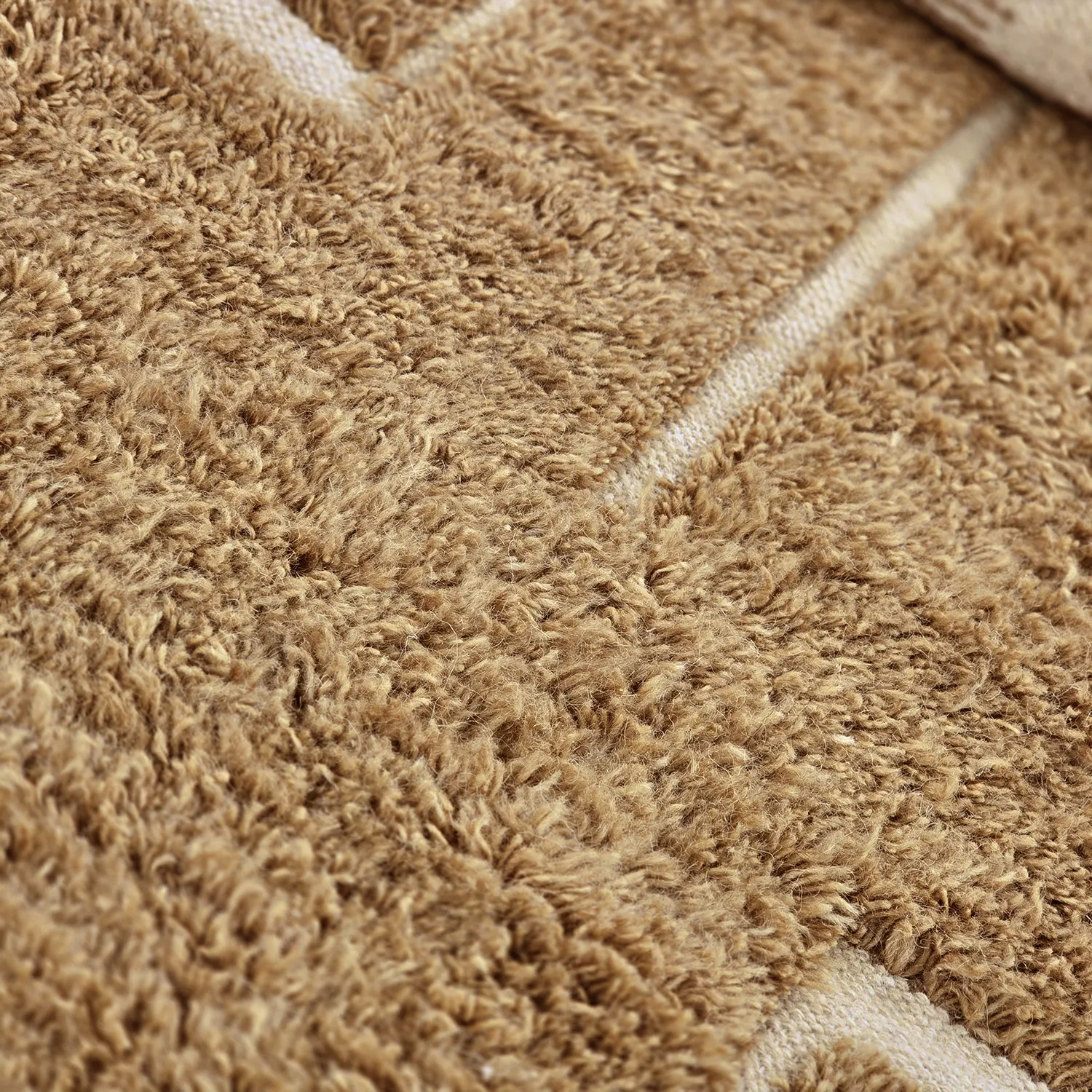 Hoogpolig vloerkleed - Kiberg Hand Woven Wool Shaggy (beige)