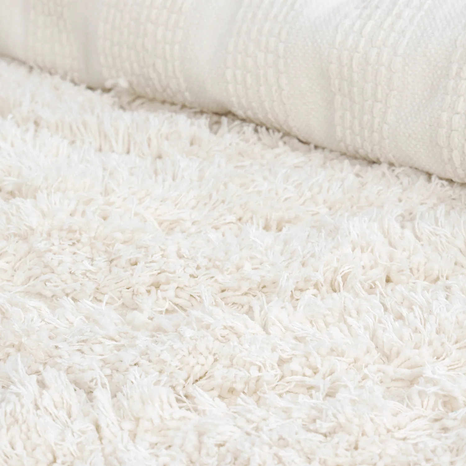 Hoogpolig vloerkleed - Lindos Natural Cotton Shaggy (wit)