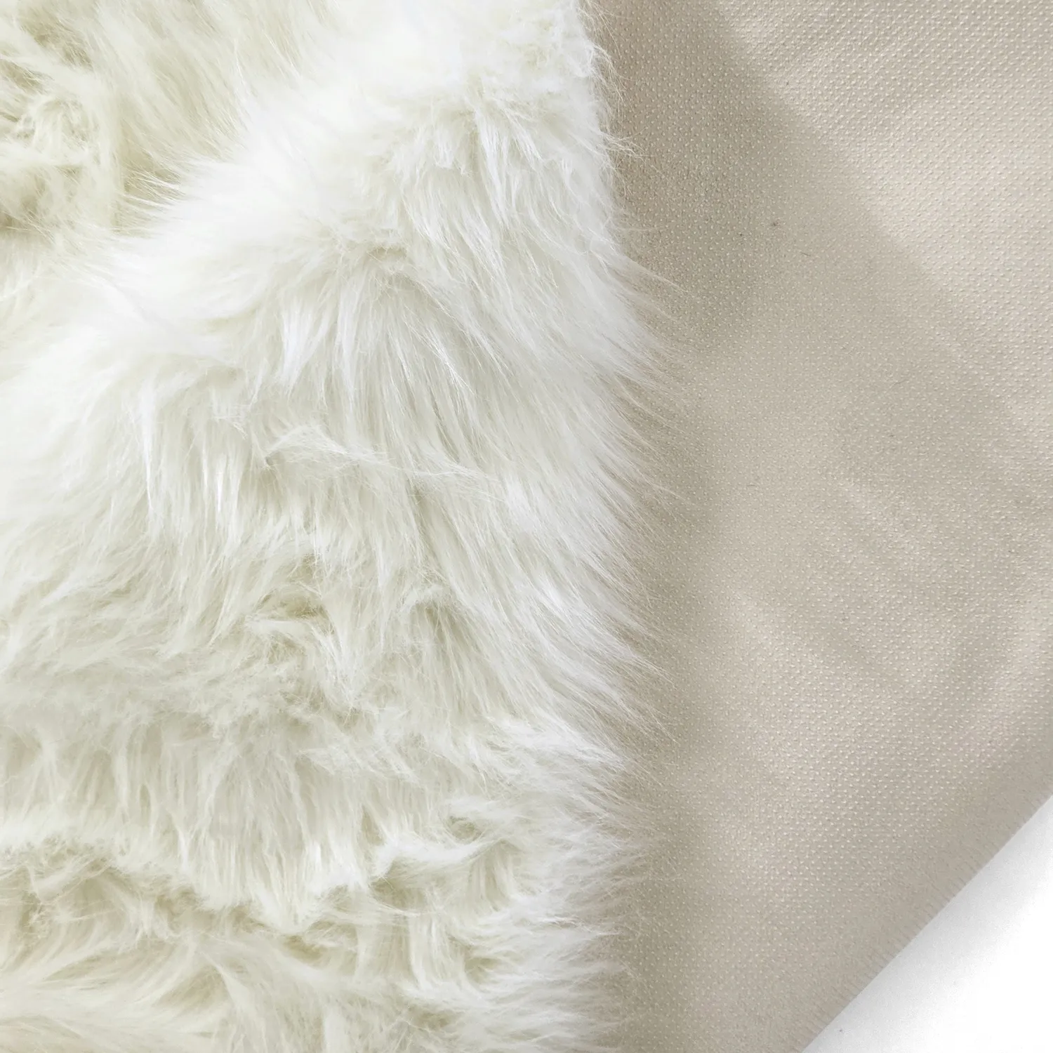 Hoogpolig vloerkleed - Sohar (wit)