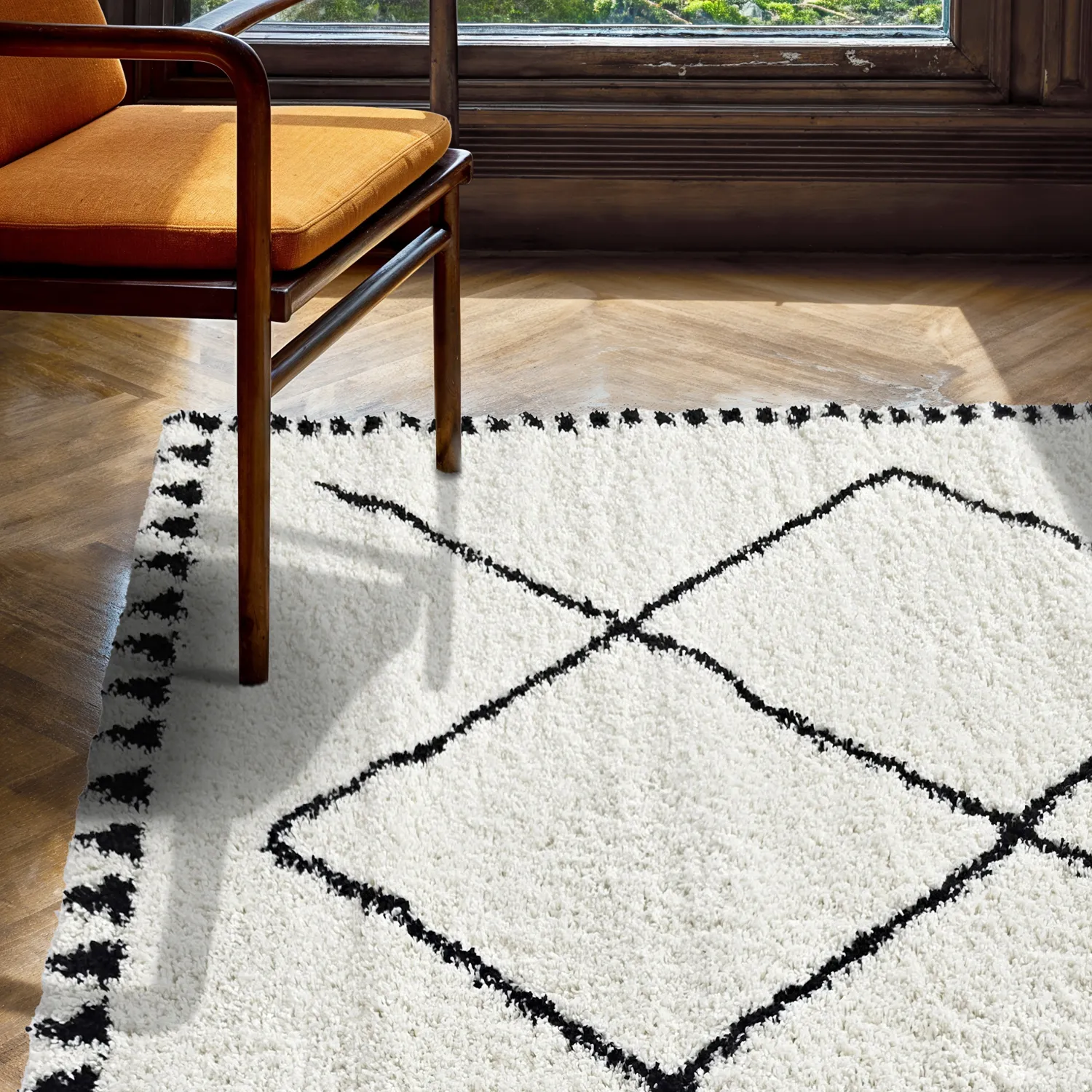 Hoogpolig vloerkleed - Tiznit (wit/zwart)