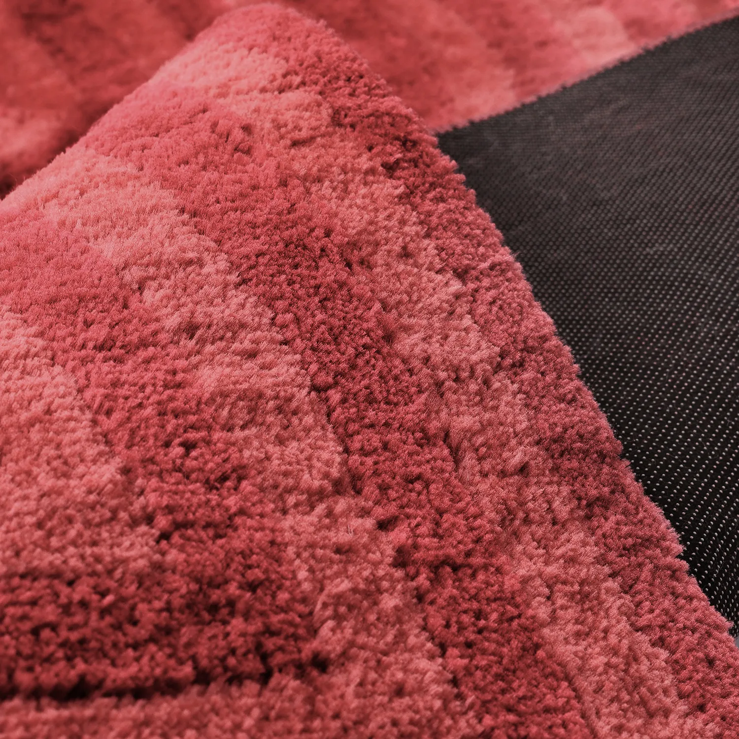 Hoogpolig vloerkleed - Volos (rood/roze)