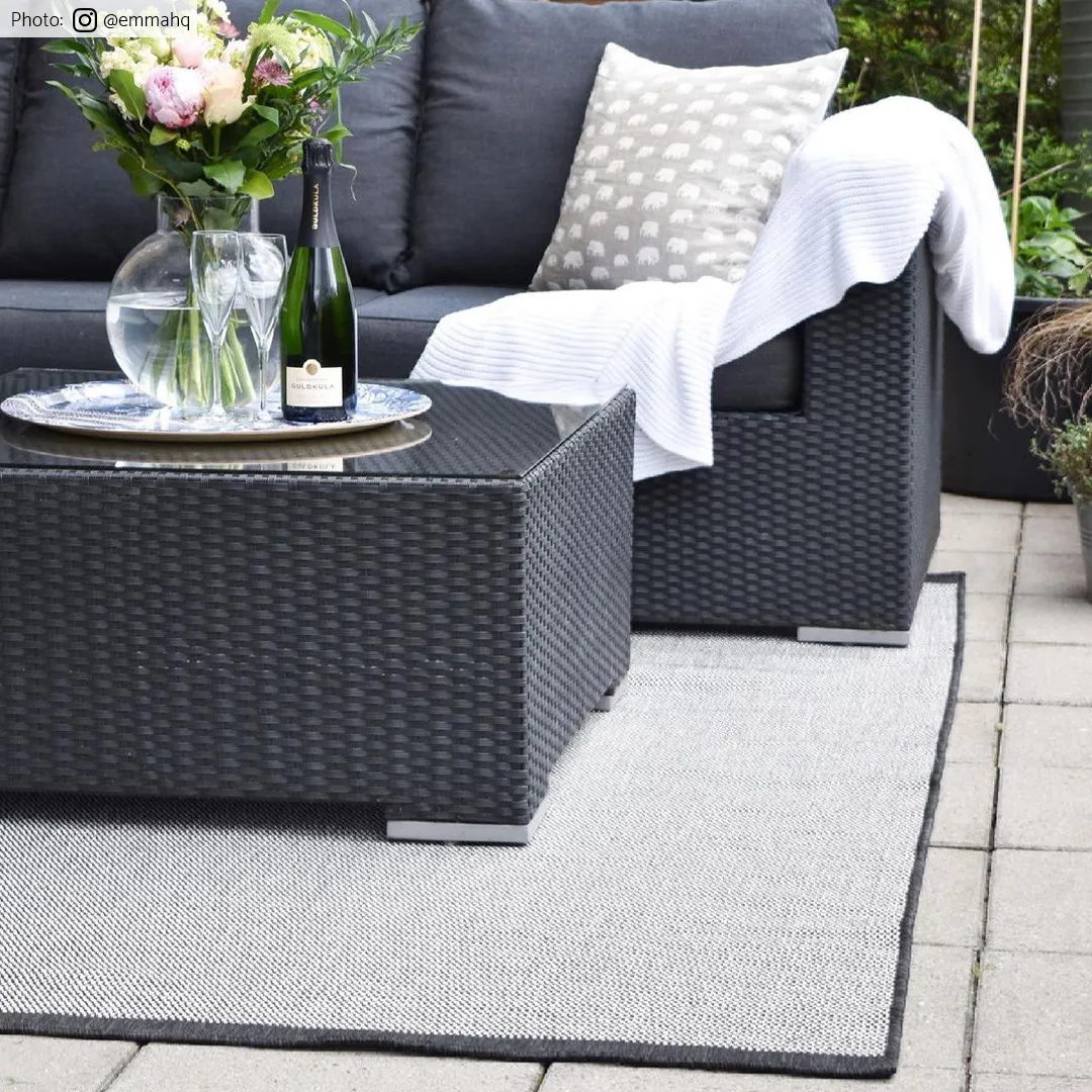 Vloerkleden voor binnen en buiten - Sortelha (zwart)