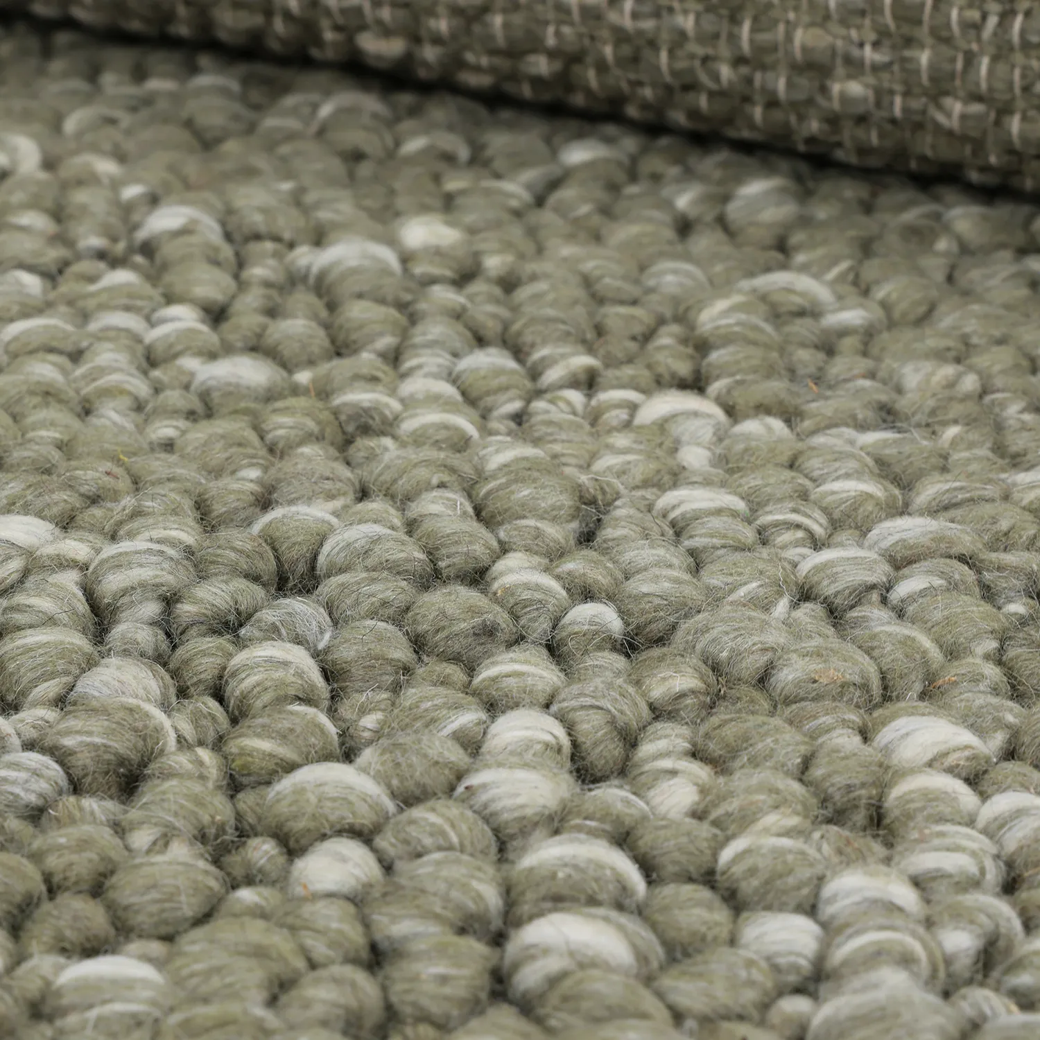 Wollen-vloerkleed - Sala Irregular Wool Bubble (mosgroen/wit melange)