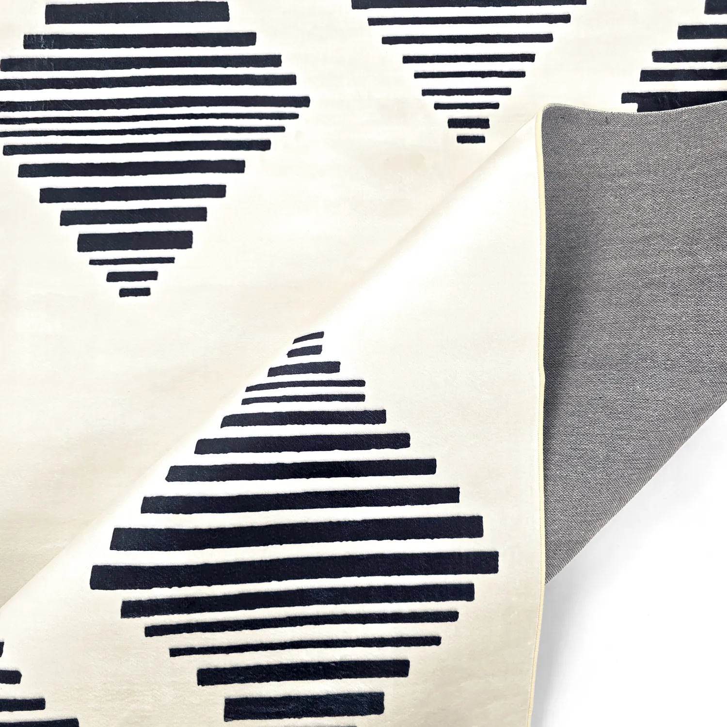 Wilton - Carmen (crème/zwart)