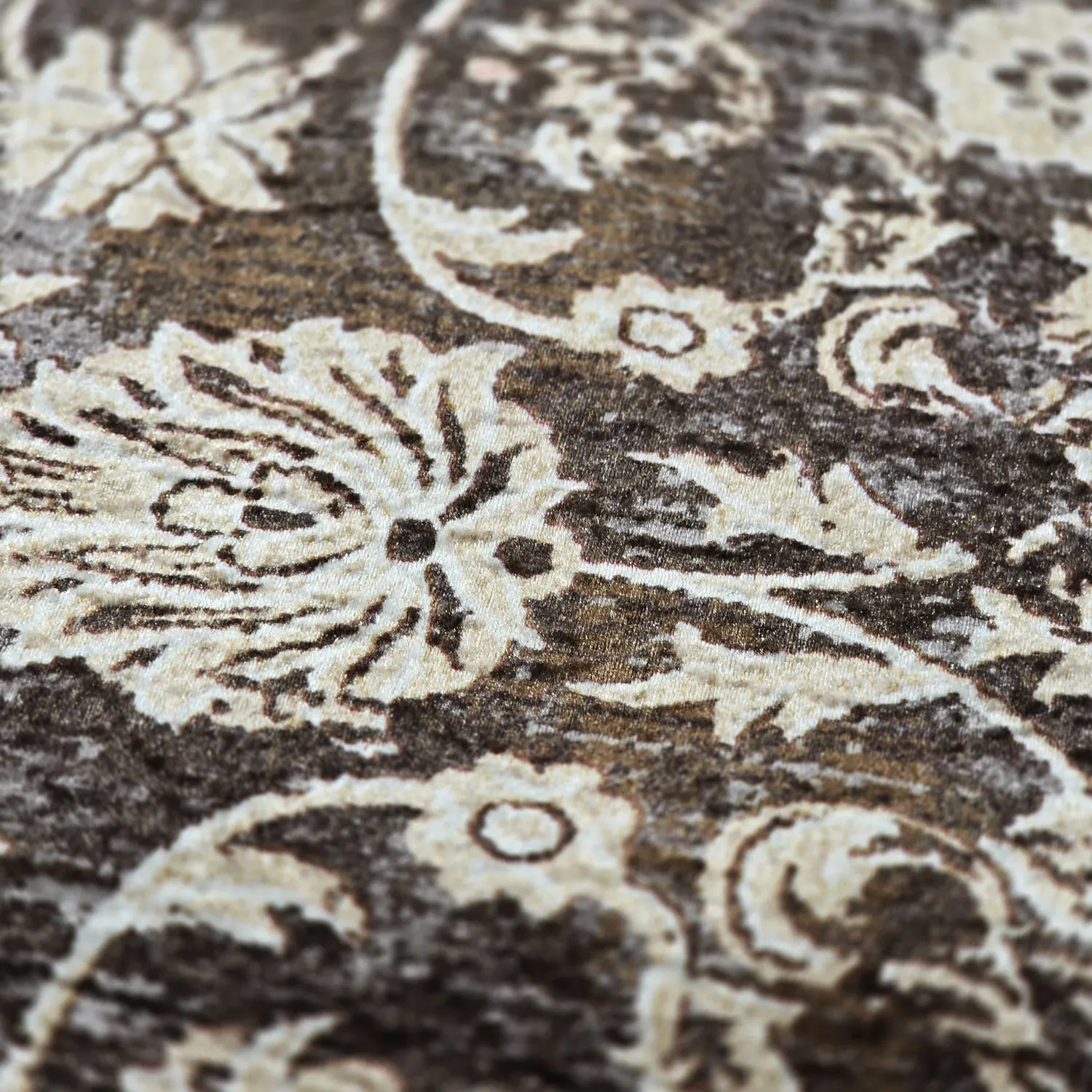 Wilton - Flowers (bruin)