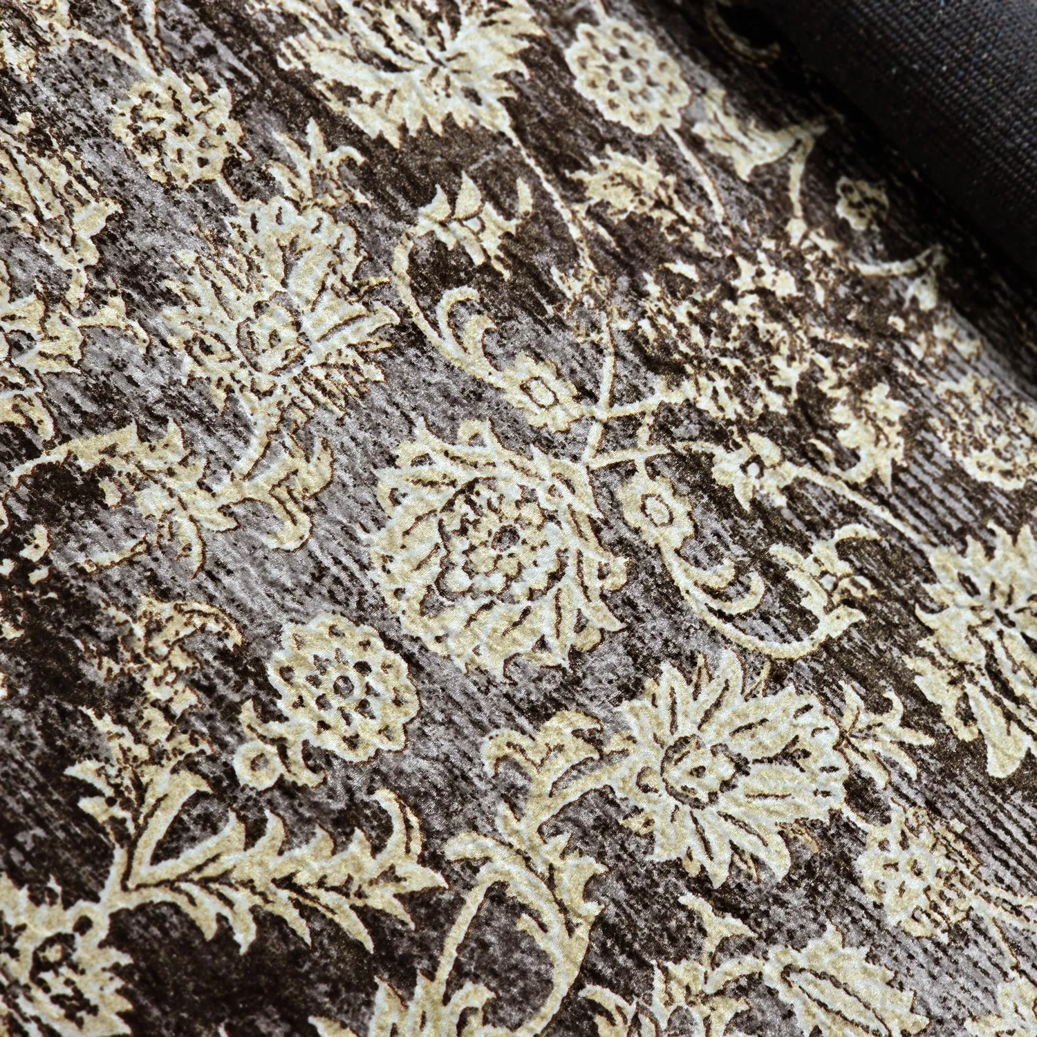 Wilton - Flowers (bruin)