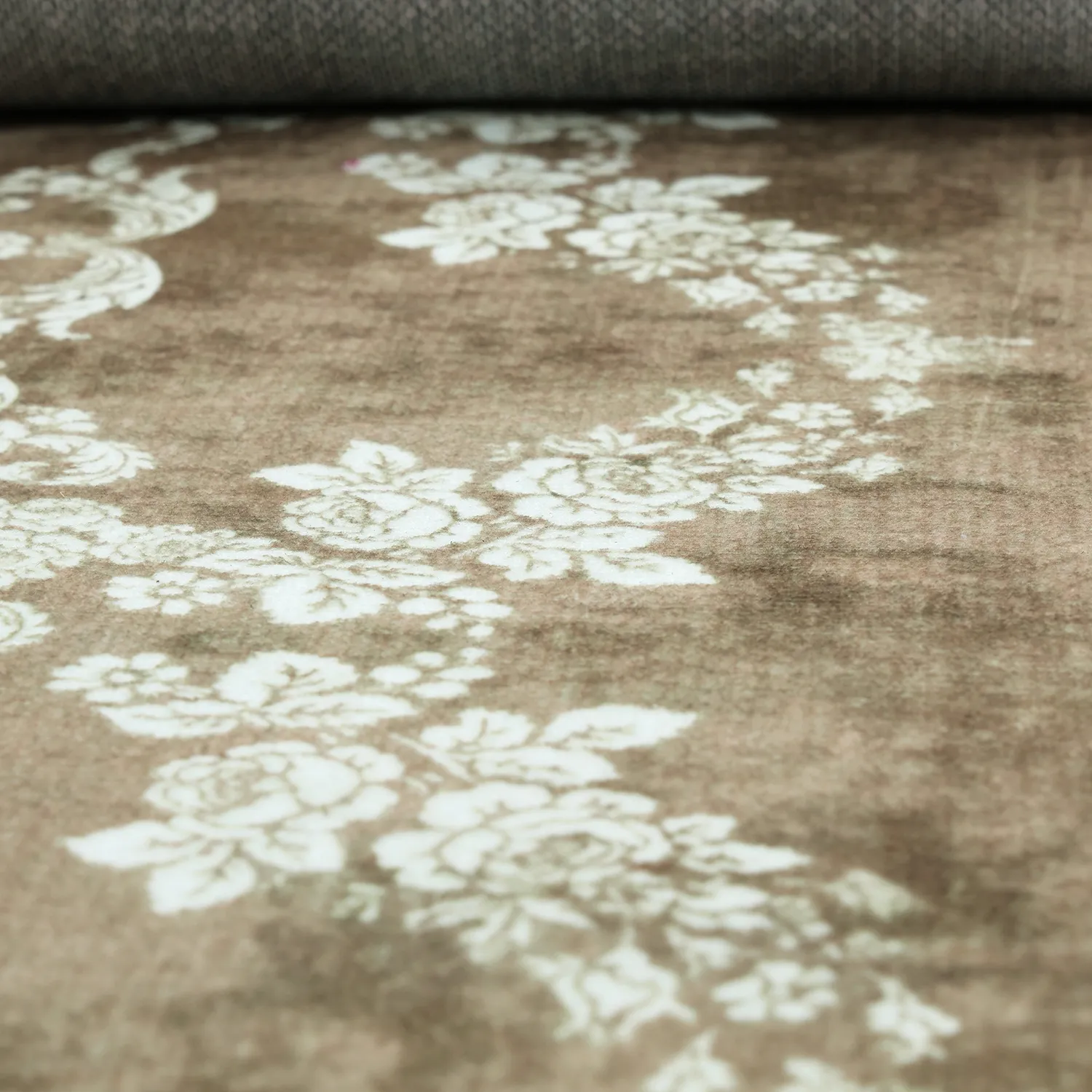 Wilton - Taknis (beige)