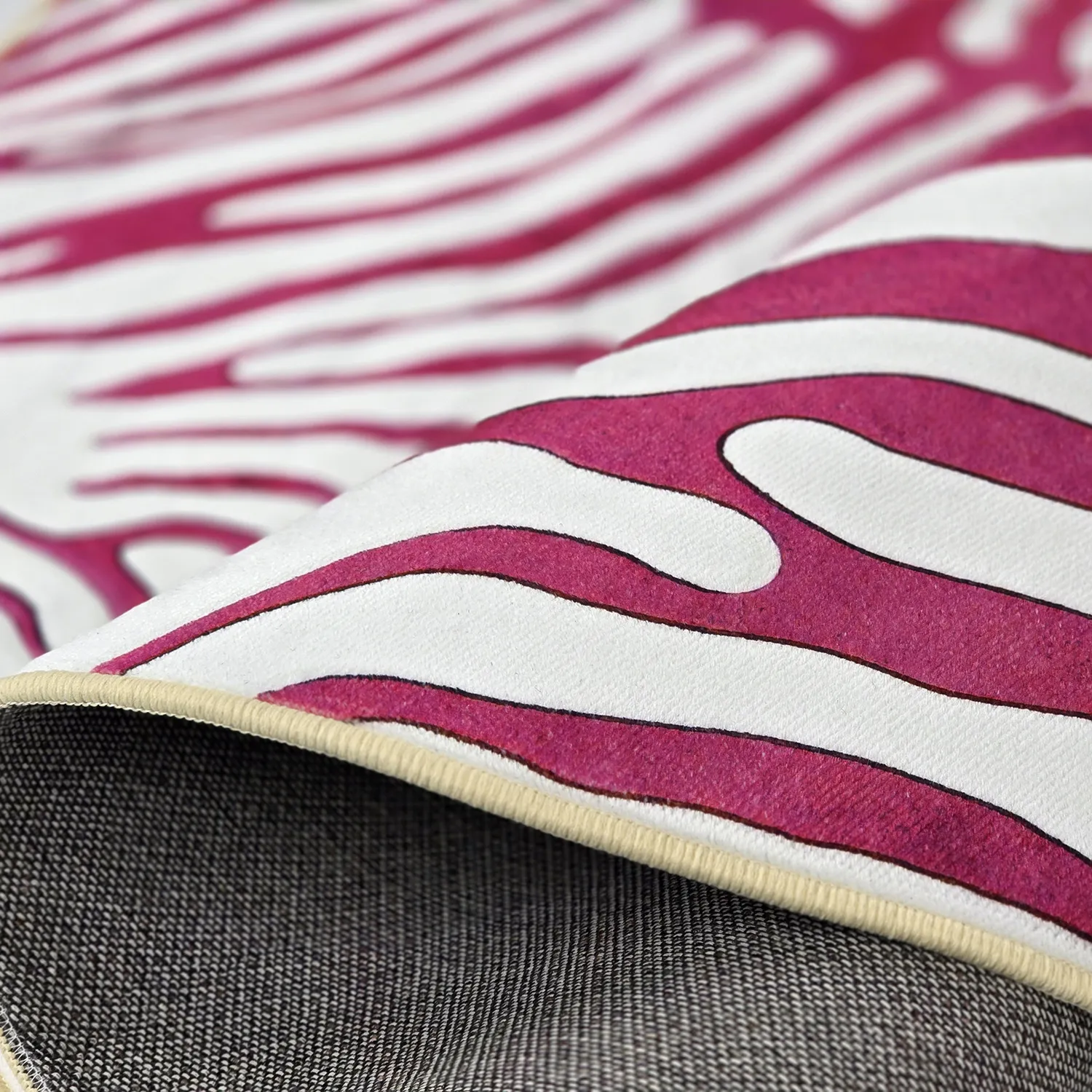 Rond vloerkleed - Zebra (roze)